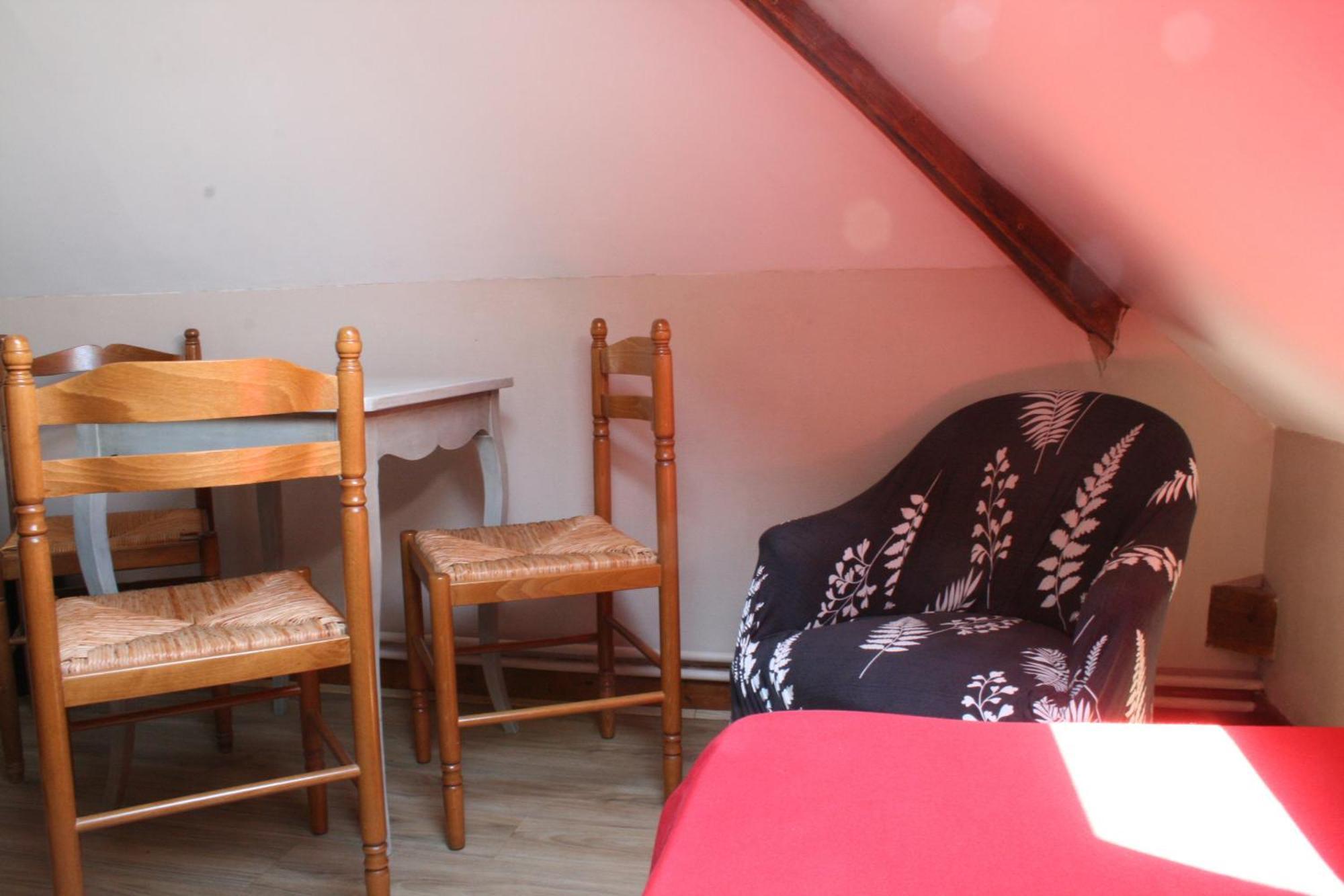 Chambres D'Hotes Du Jay La Guerche-sur-l'Aubois Номер фото